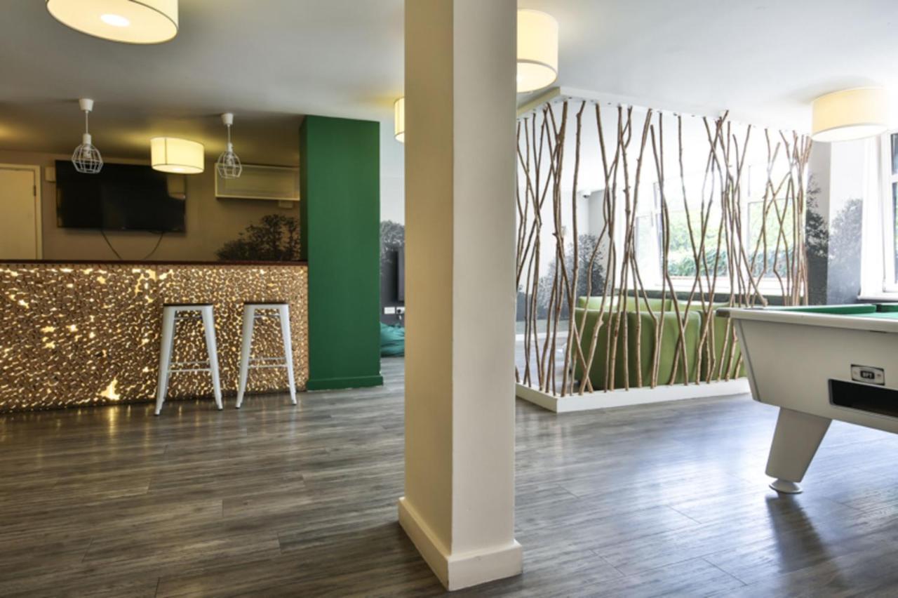 Private Bedrooms With Shared Kitchen And Studios At Iq Tufnell House In Londra Dış mekan fotoğraf